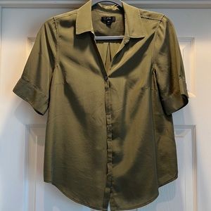 EUC J.CREW Blouse - 100% silk
